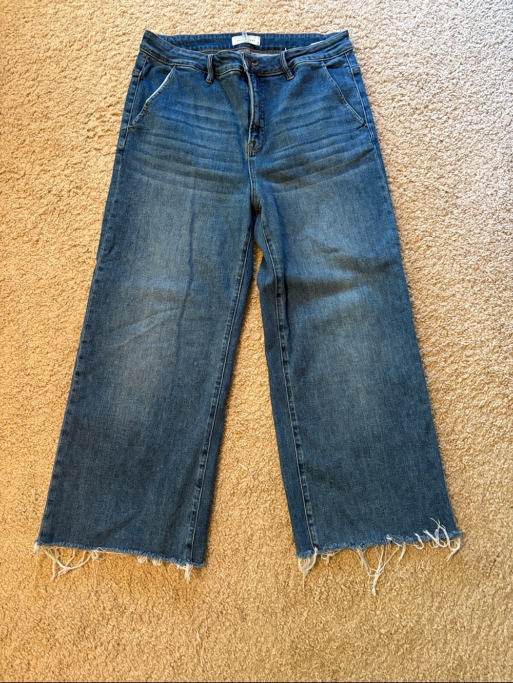 Risen High-Rise Frayed Hem Wide-Leg Jeans — Blue Denim